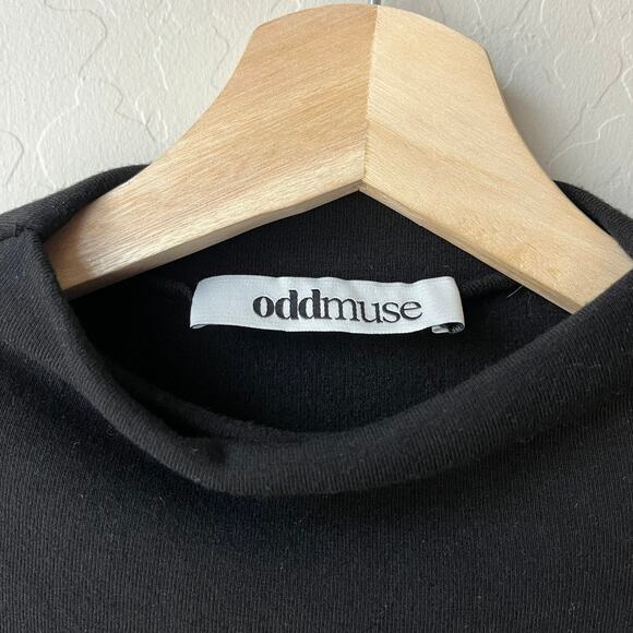 OddMuse The Ultimate Muse Black Long Sleeve Knitted Ruched Top Size Small - Picture 5 of 9